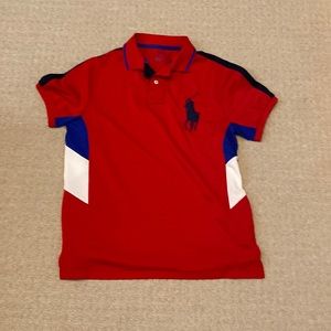 Men’s Ralph Lauren polo in performance fabric. 97% polyester and 3% elastane.